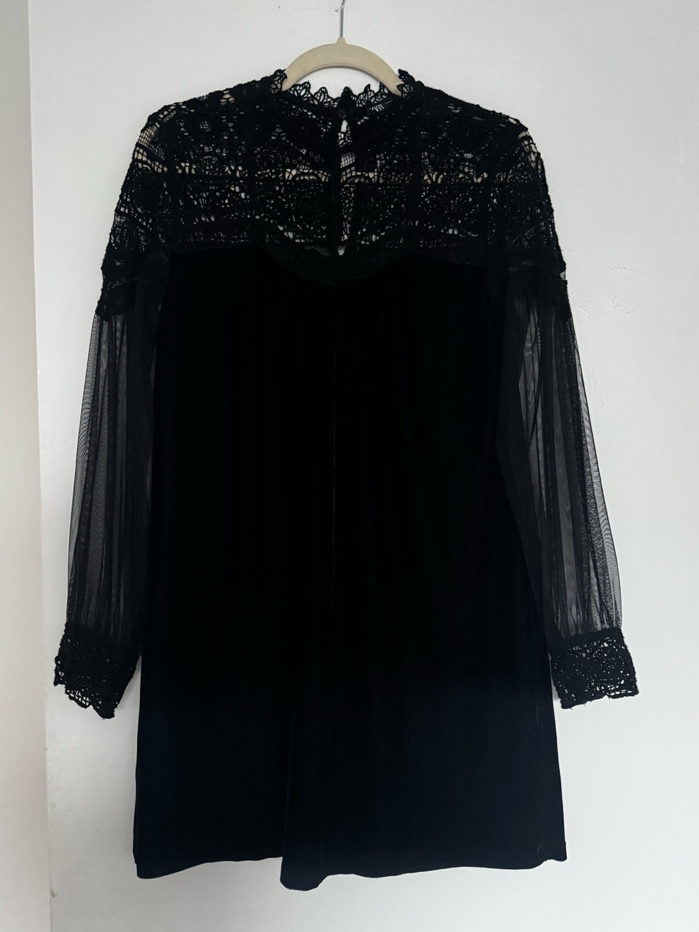 Zara Women's Black Lace Yoke Velvet Dress Small